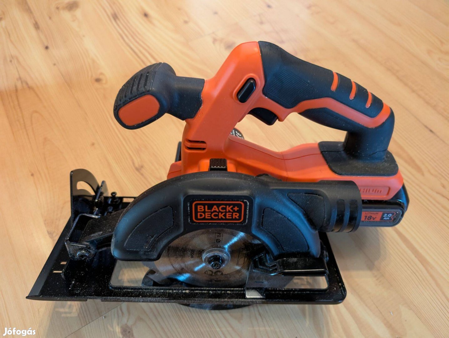 Black+Decker körfűrész (Bdccs18N) + Akku és töltő (BDC2A20)