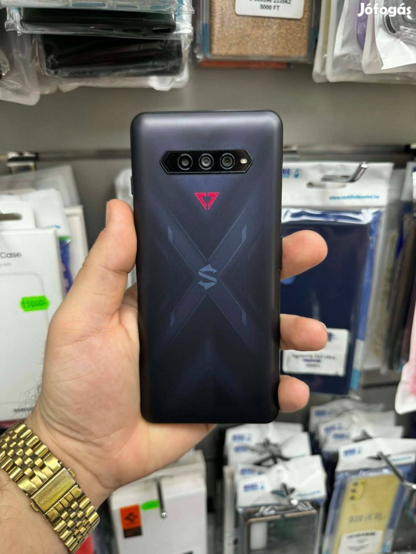 Black Shark 4 Pro 12256 Gamer telefon