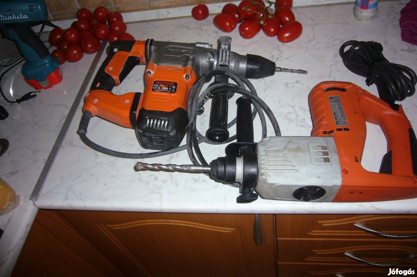 Black & Decker 1250 W Ütési energia 3.7 J 20 000 ft