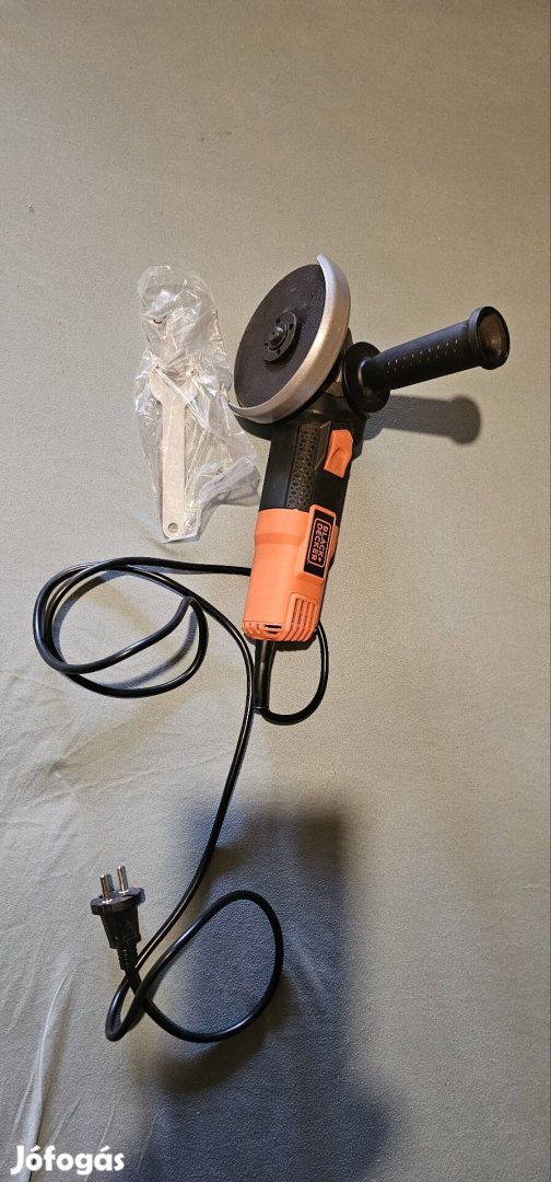 Black & Decker 125-ös sarokcsiszoló 