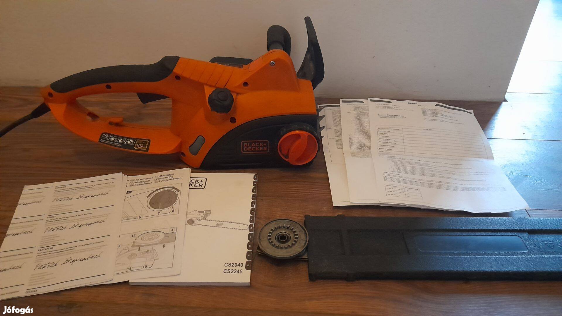 Black & Decker CS2040 Elektromos láncfűrész