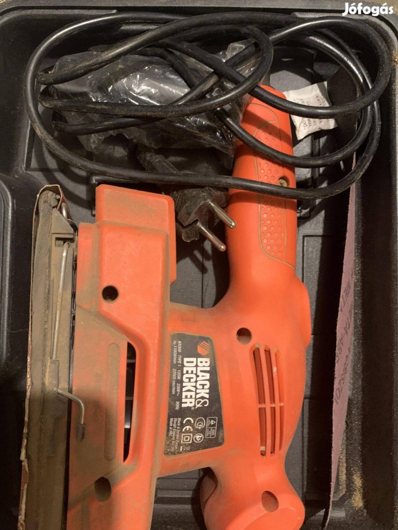 Black & Decker KA300 vibrációs csiszoló