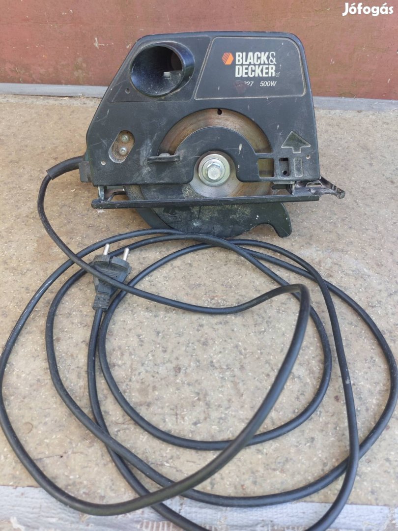 Black & Decker fűrész 