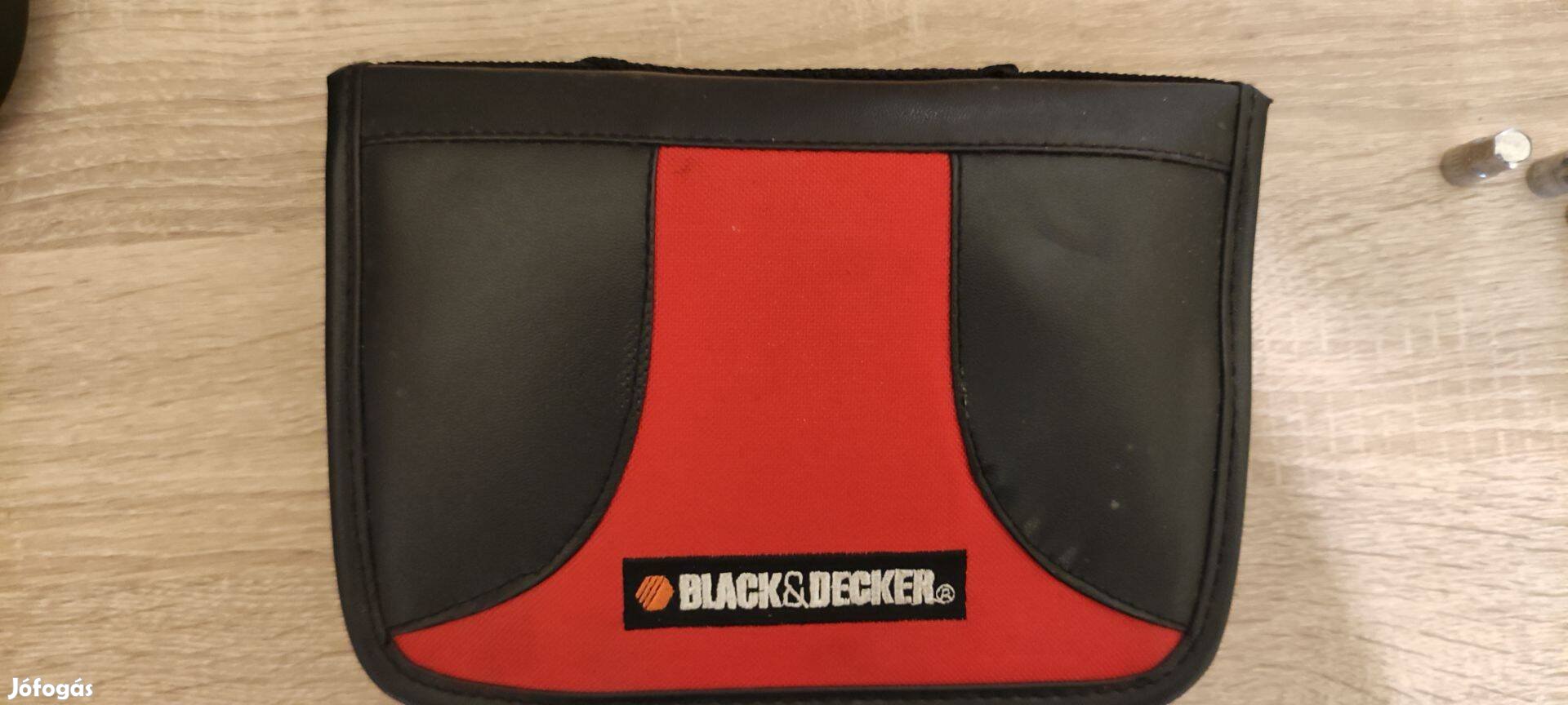 Black & Decker szerszámtartó szerszámokkal