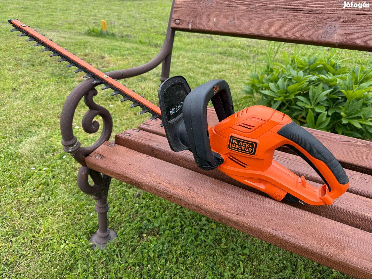 Black & Decker újszerű, minőségi sövényvágó 500W