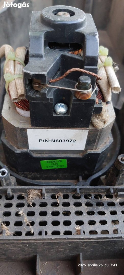 Black & decker Fűnyíró motor 1 nyarat használt