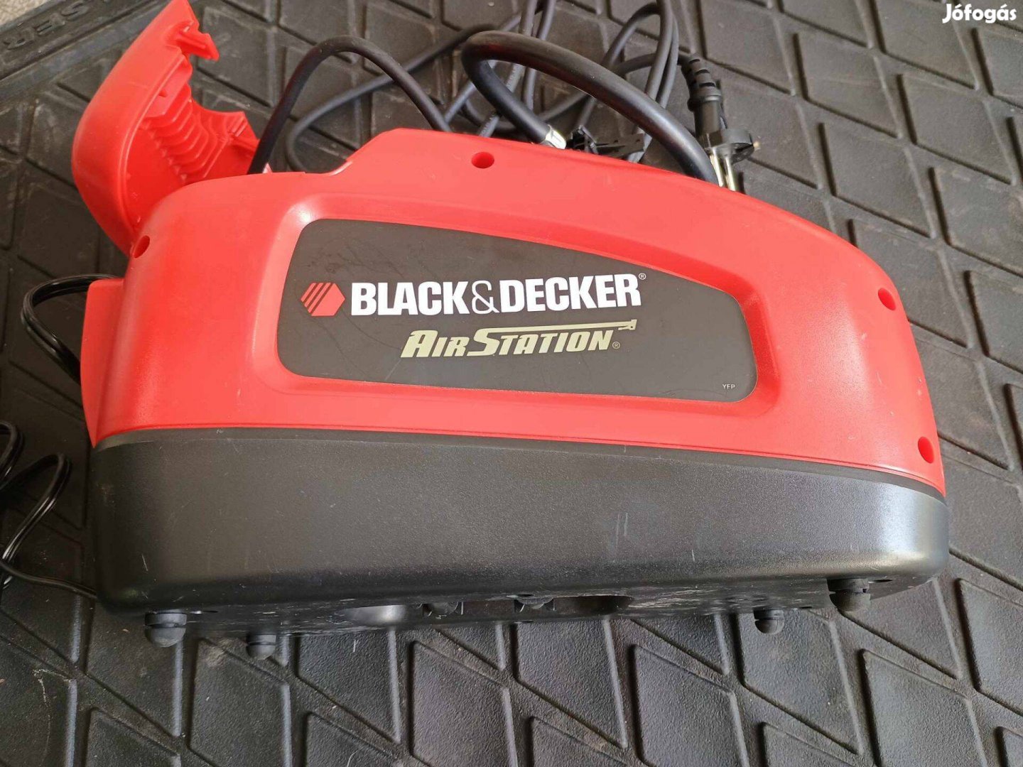 Black and Decker ASI300 pumpa