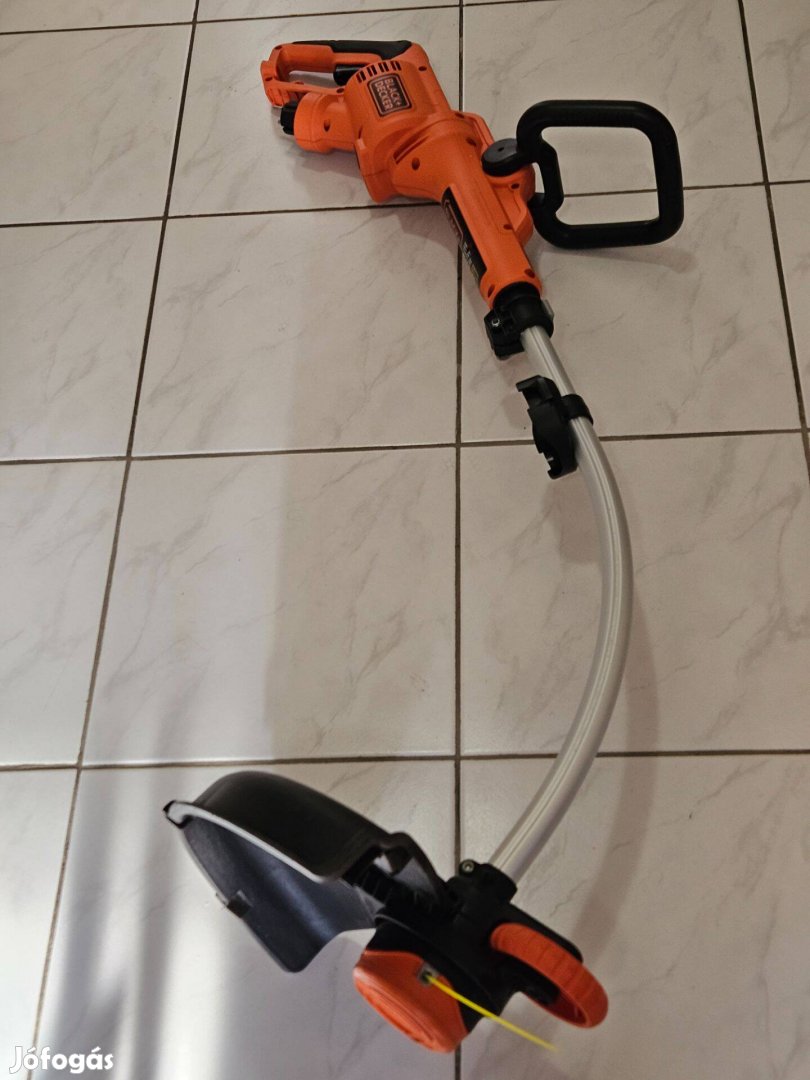 Black and Decker GL9035-QS 900 W elektromos szegélynyíró