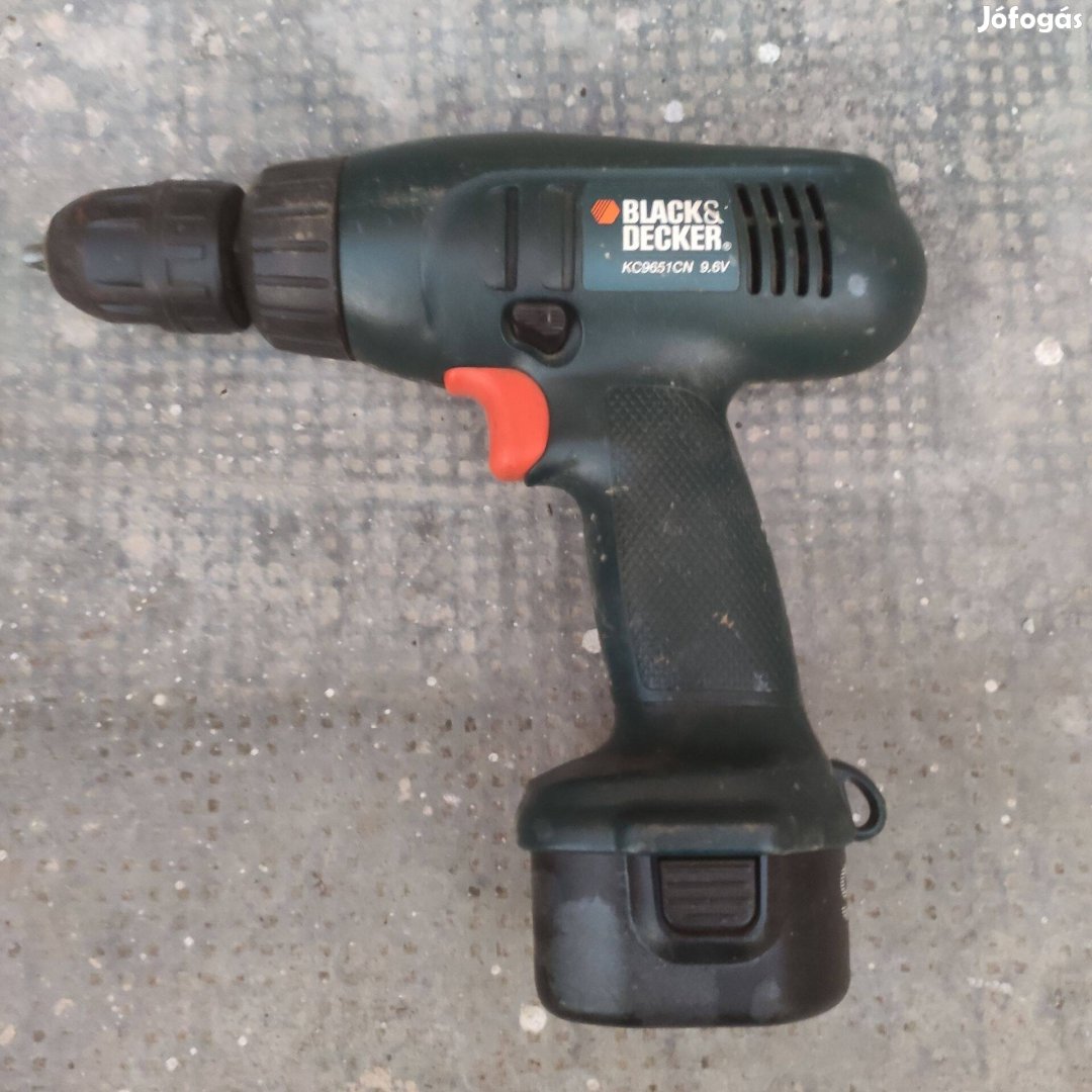 Black and decker csavarozó