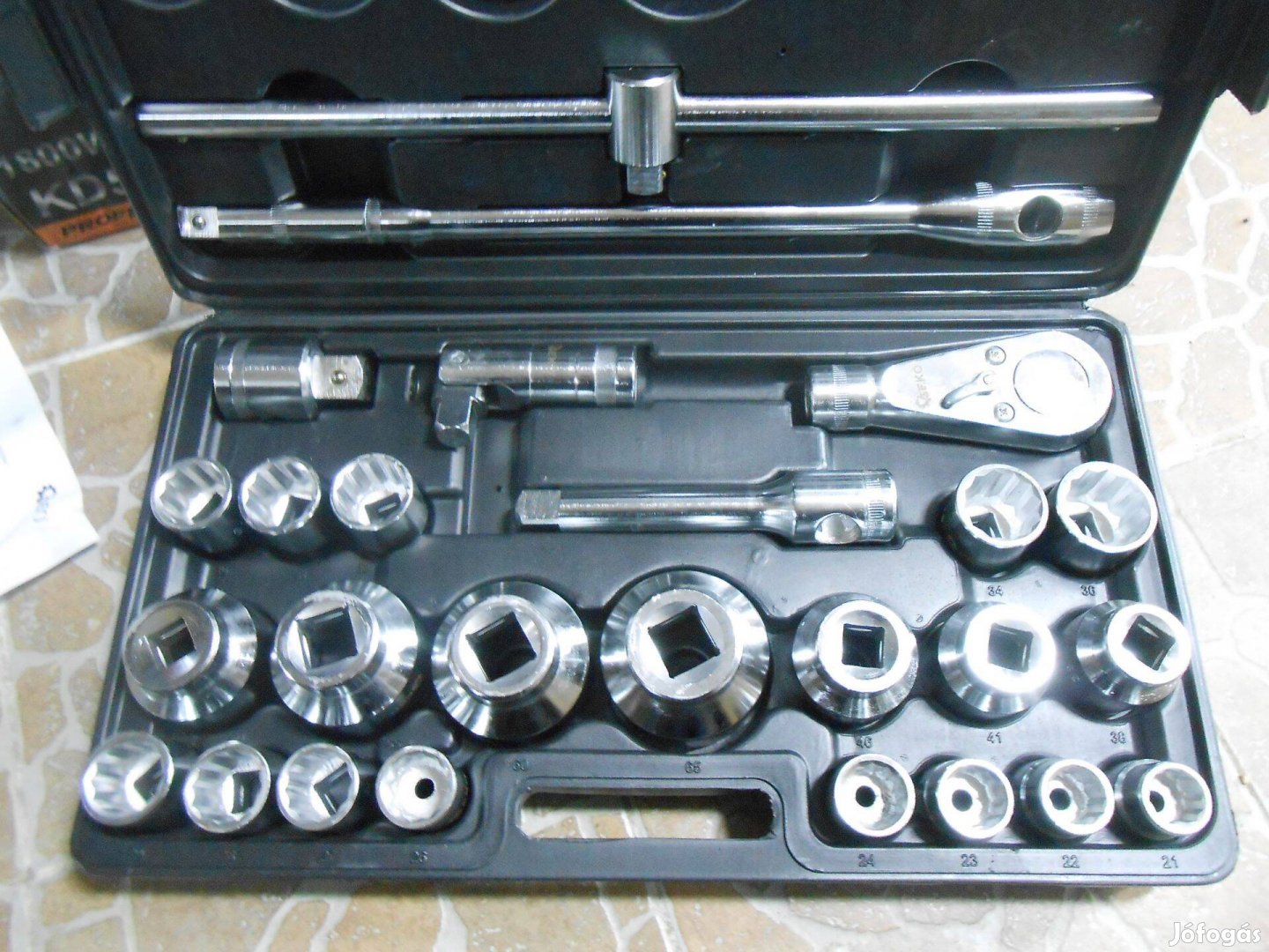 Black nagy méretű dugókulcs szett 26db-os 12 lap fejű 3/4" és 1"