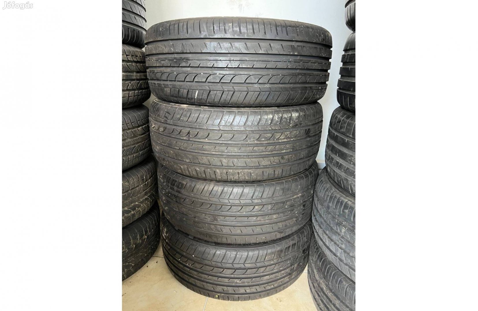 Blacklion 24545r19 24545 r19 nyári gumi Új 7.3mm 2020