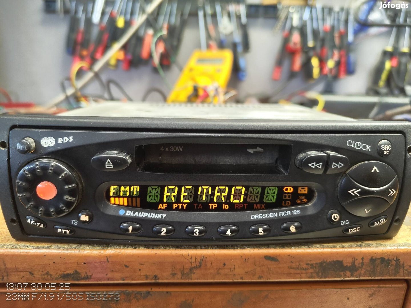 Blaupunkt Dresden RCR128 kazettás autórádió.