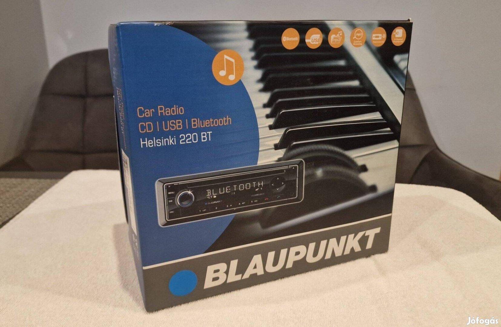 Blaupunkt Helsinki 220BT CD/rádió eladó dobozában, tartozékaival
