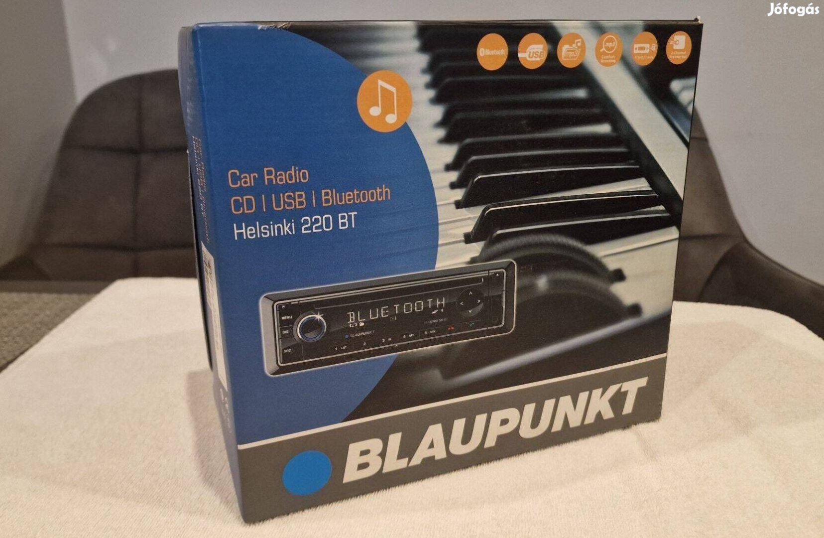 Blaupunkt Helsinki 220BT CD/rádió eladó dobozában, tartozékaival