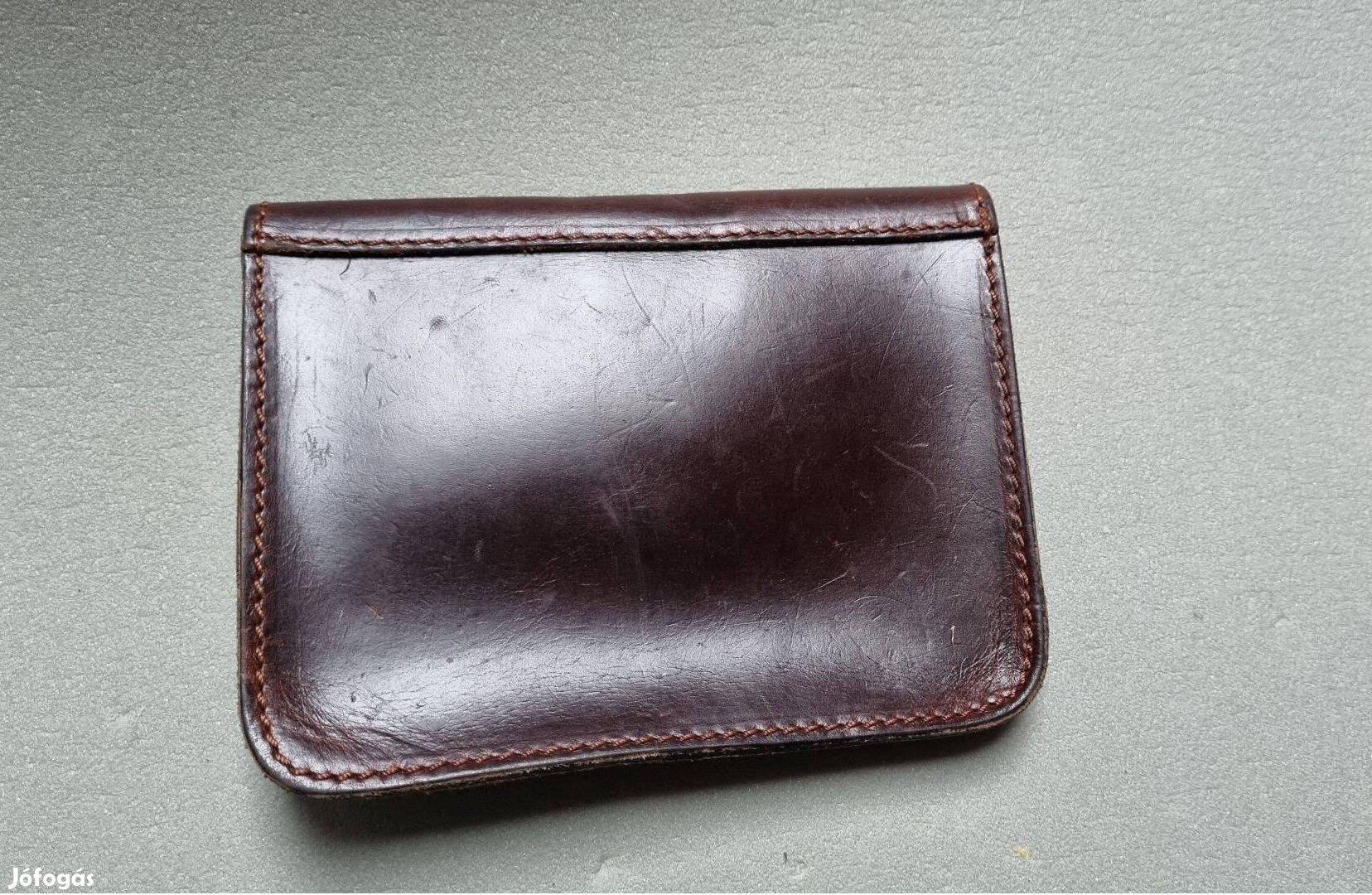 Blazek bőr kistáska, mérete 20 x 15 cm-es