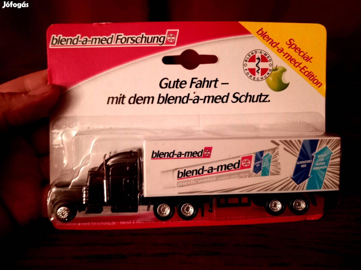 Blend a med gyűjtői reklám kamion