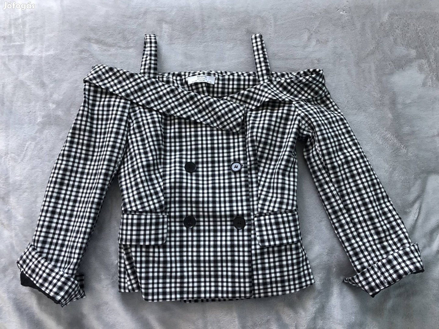 Blézer XS (bershka)
