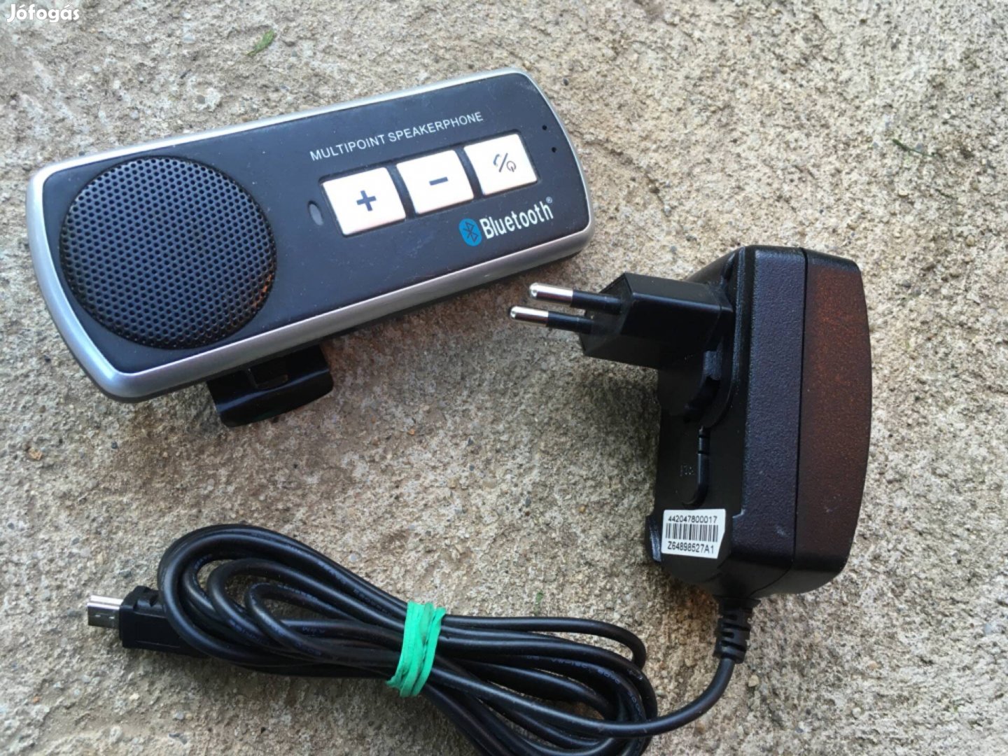Bluetooth autós telefon kihangosító 1500 ft