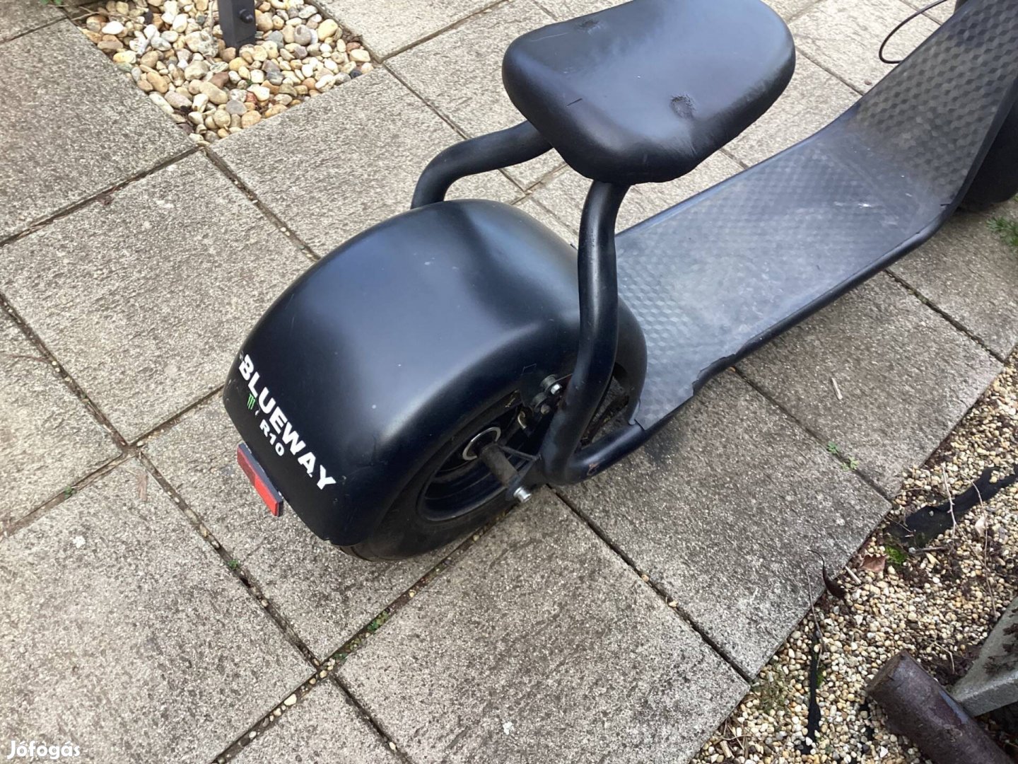 Blueway R10 elektromos robogó