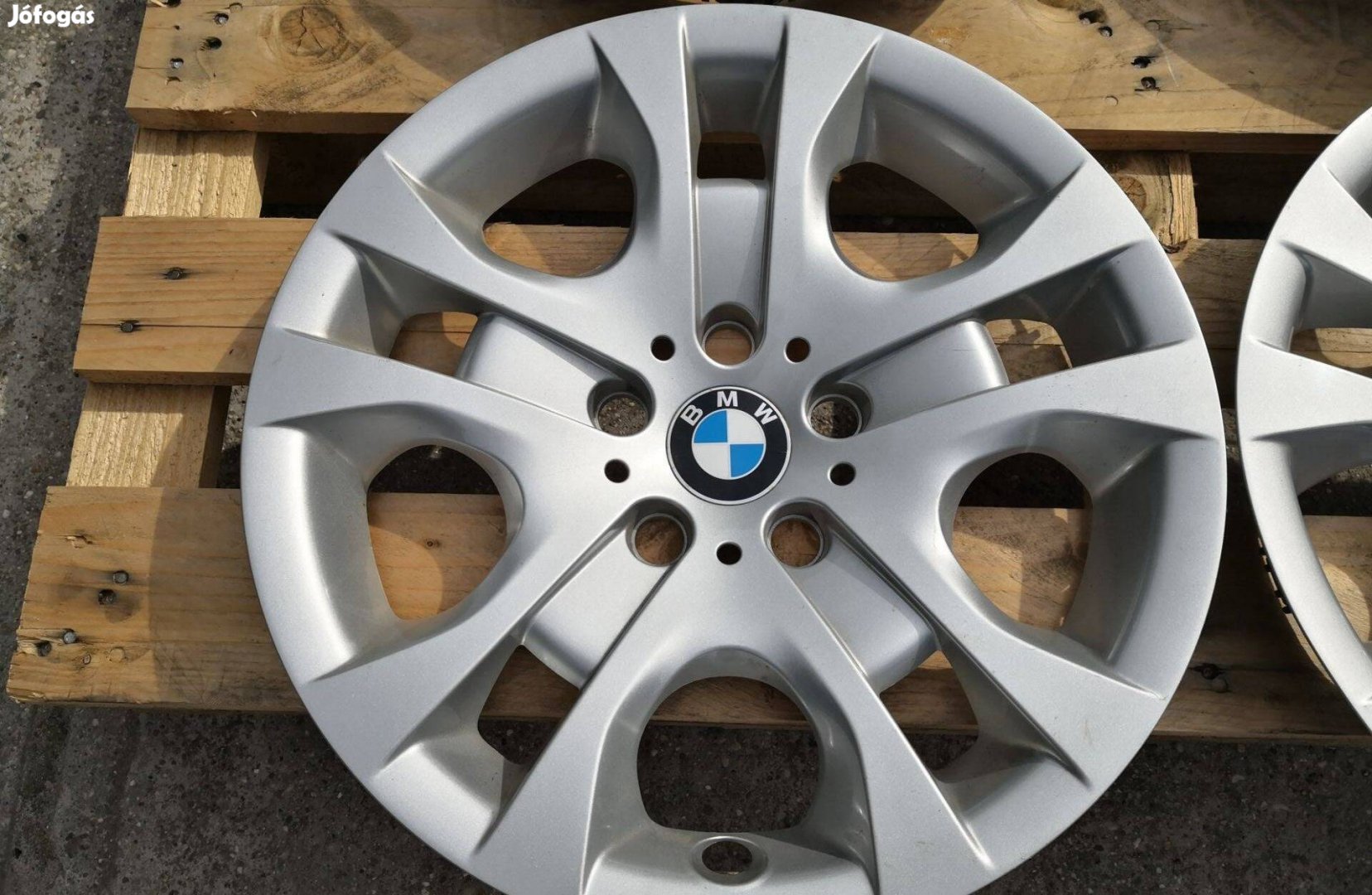 Bmw 17-es dísztárcsa