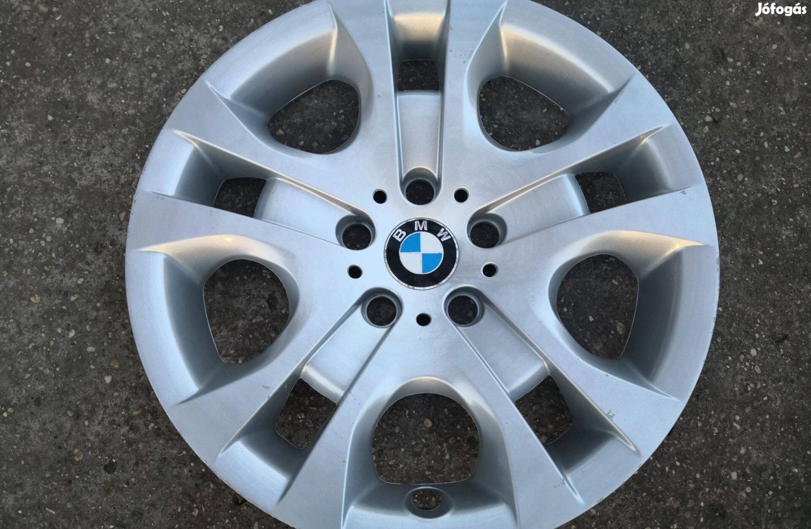 Bmw 17-es gyári dísztárcsa