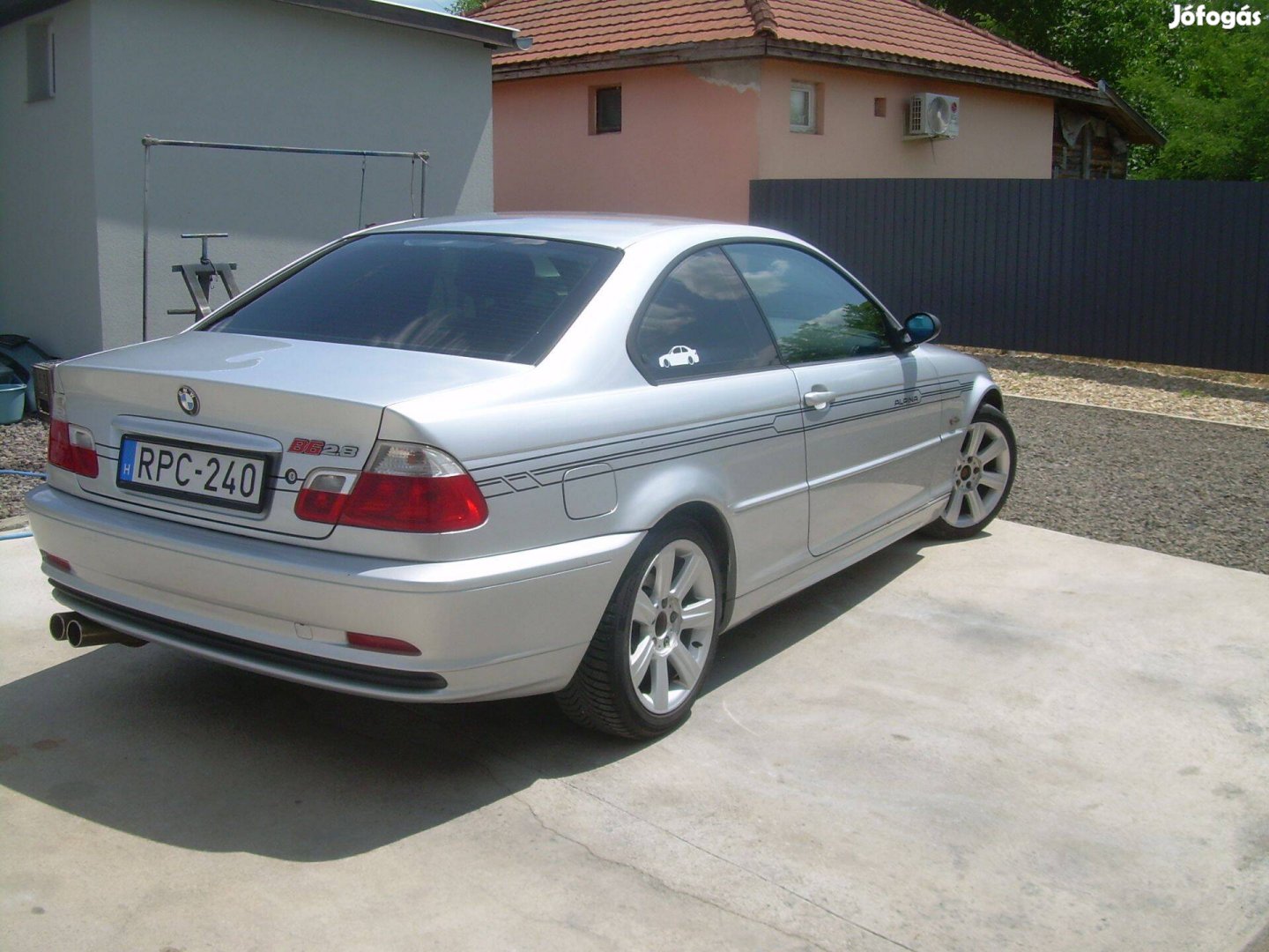 Bmw 318 ci 2002 es bontódik