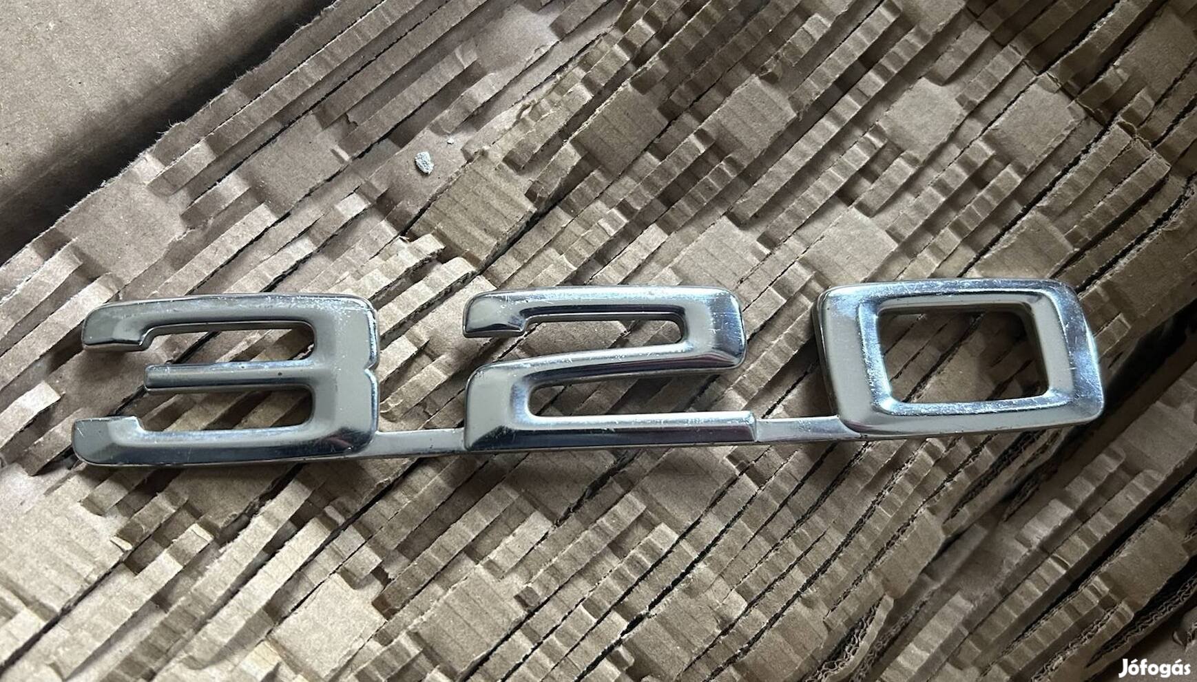 Bmw 320 e21 e30 gyári felirat 51141869972