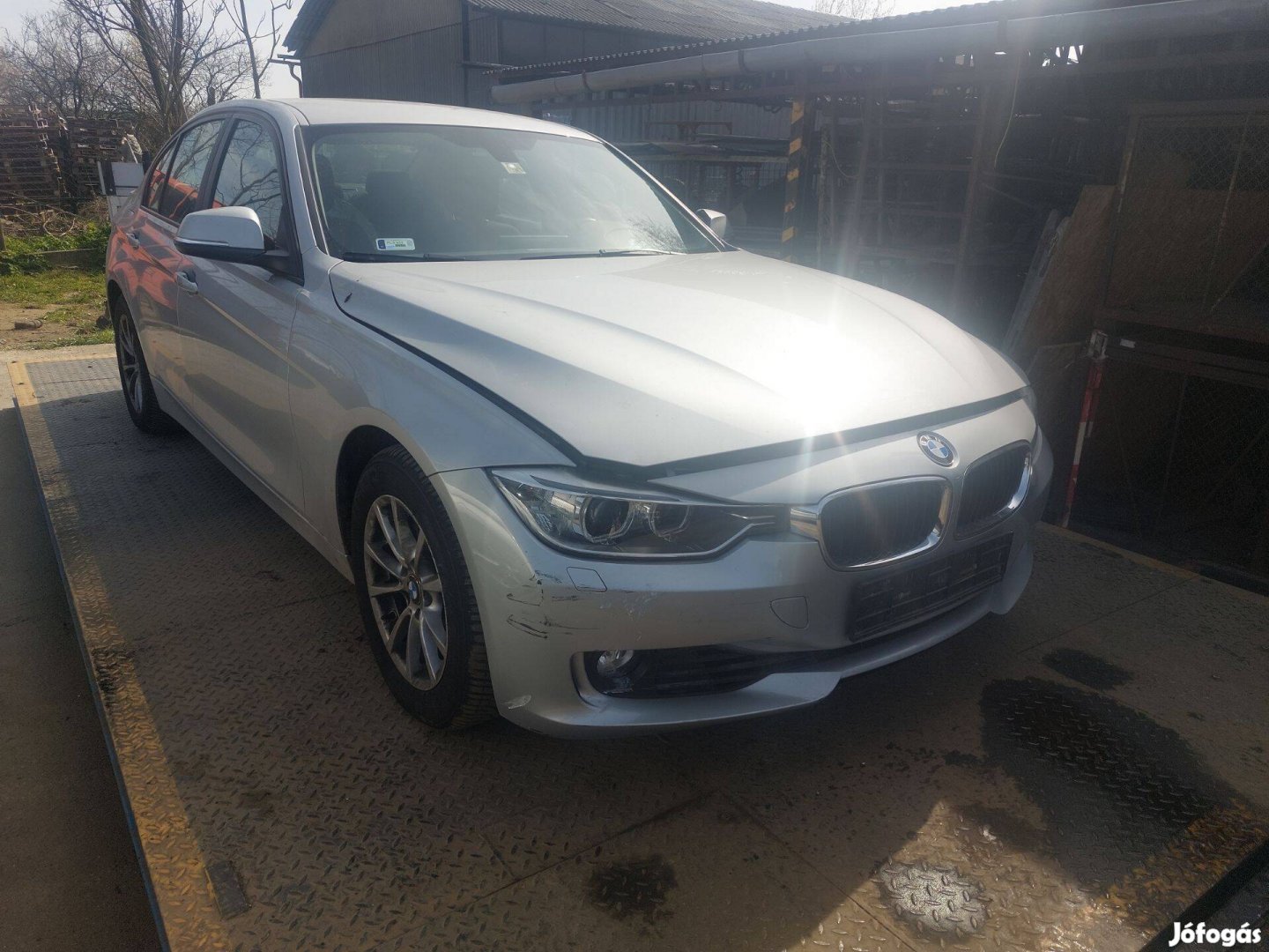 Bmw 3 F30-F35 alkatrészei