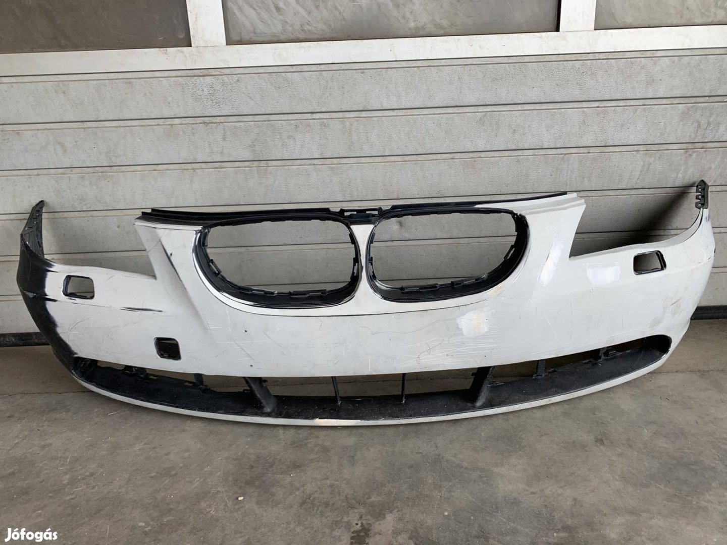 Bmw 5 E60 E61 első lökhárító lökő 2003-2007 5111 7033694
