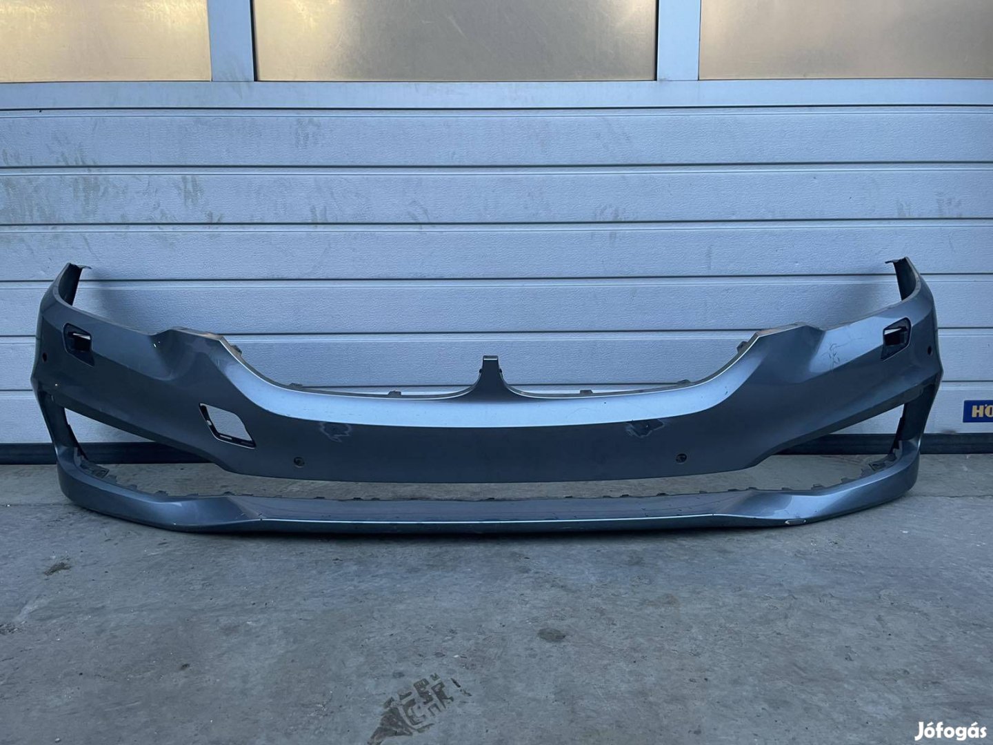 Bmw 5 G30 G31 első lökhárító lökő 2017-2020 5111-7385336 képeken látha