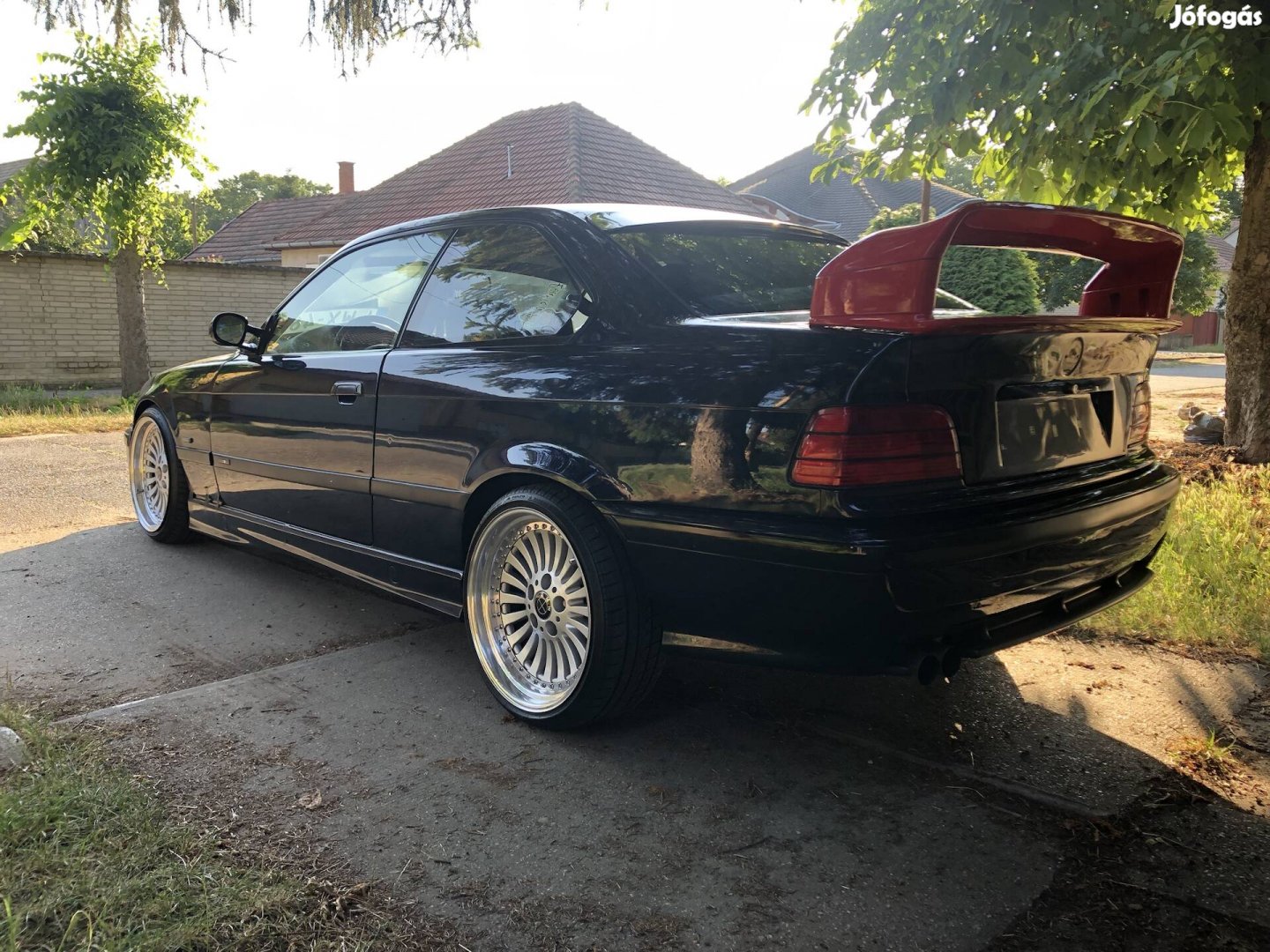 Bmw E36 Gt szárny Hellrot