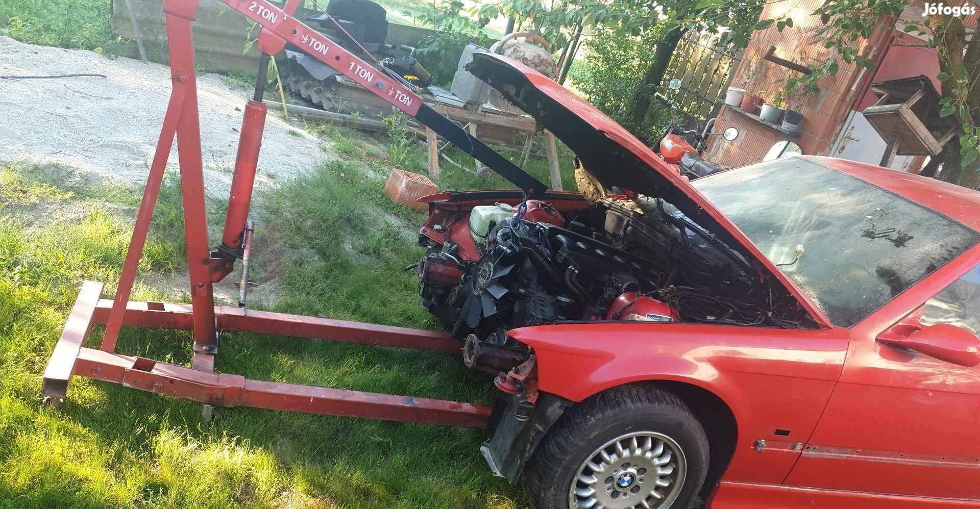 Bmw E36 Sárvédő