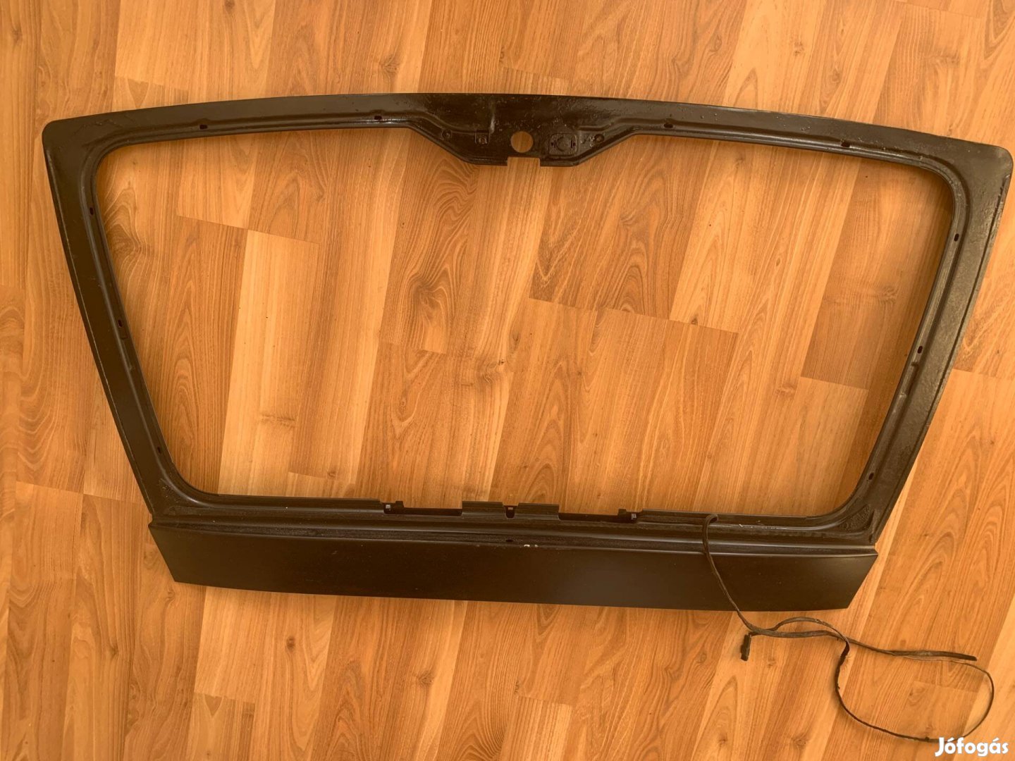 Bmw E39 Touring hátsó szélvédő keret