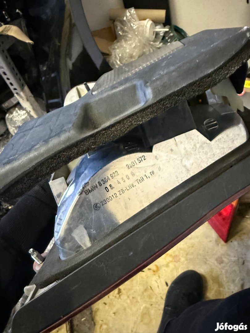 Bmw E46 sedan jobb hátsó lámpa 8364922