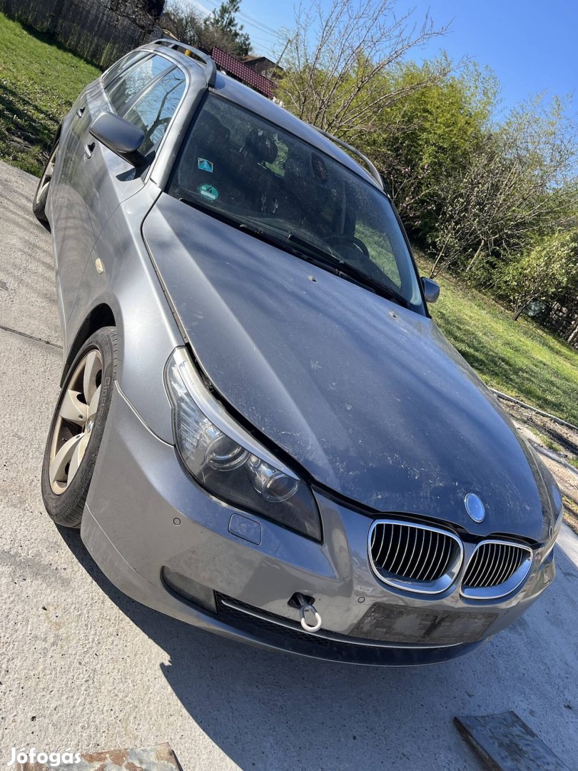 Bmw E60 E61 ajtó sárvedő motorháztető