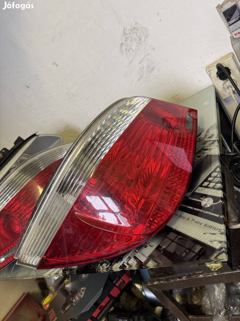 Bmw E60 bal hátsó lámpa 