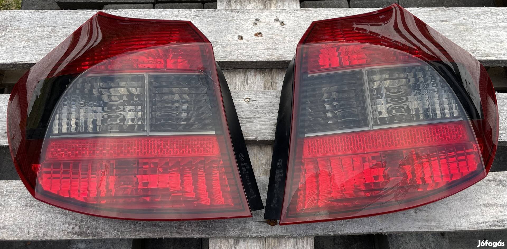 Bmw E87 E81 hátsó lámpa