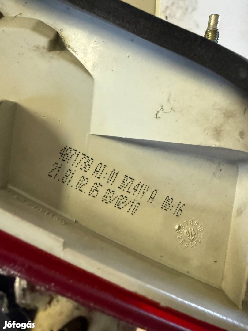 Bmw E91 LCI jobb hátsó lámpa 4871738