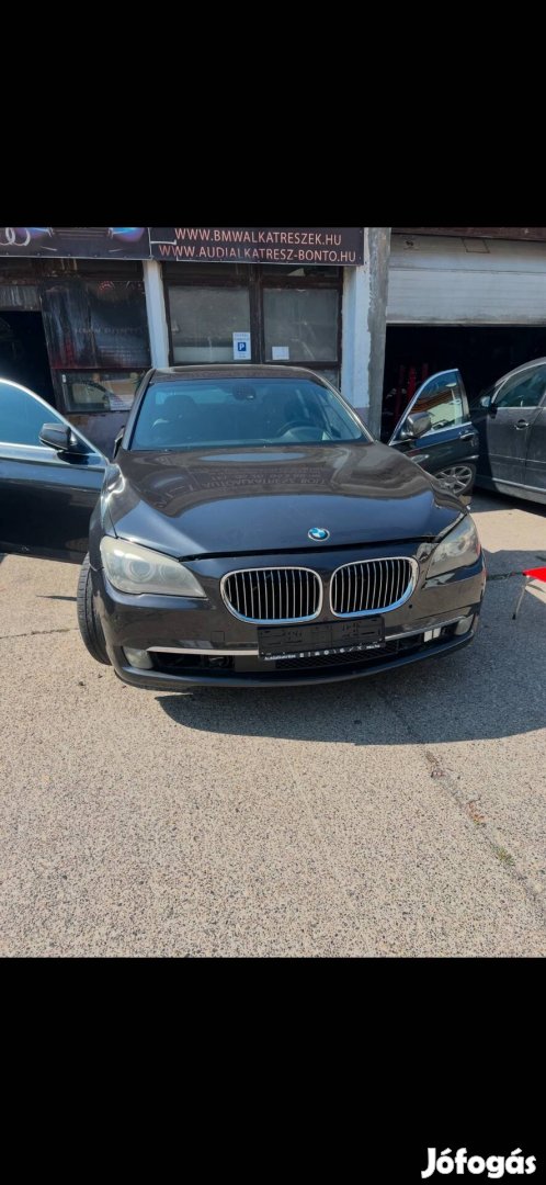 Bmw F01 F02 első lökhárító