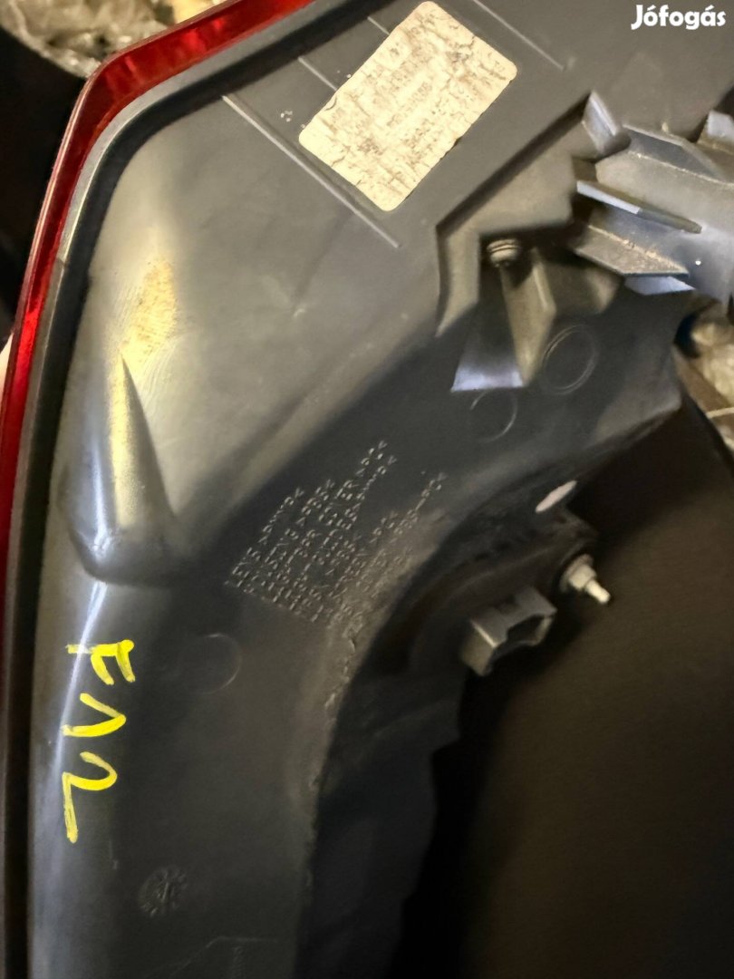 Bmw F12 jobb hátsó lámpa