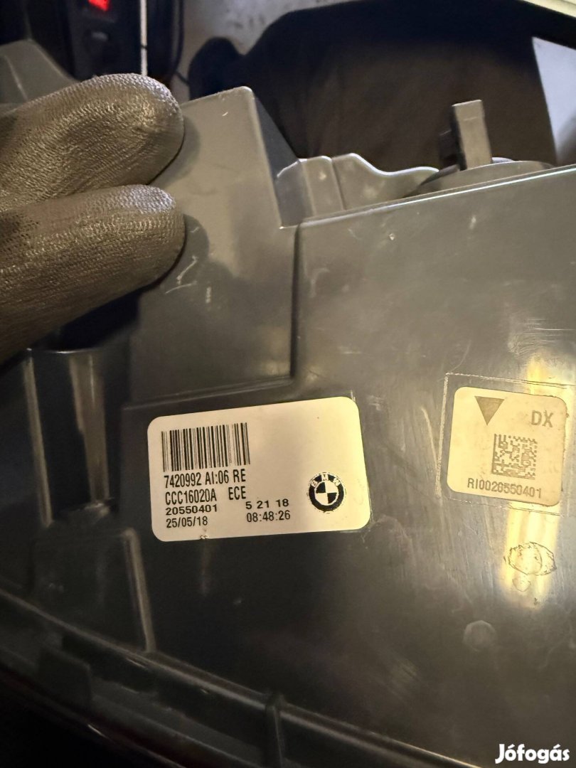 Bmw F22 F23 LCI jobb hátsó lámpa 7420992