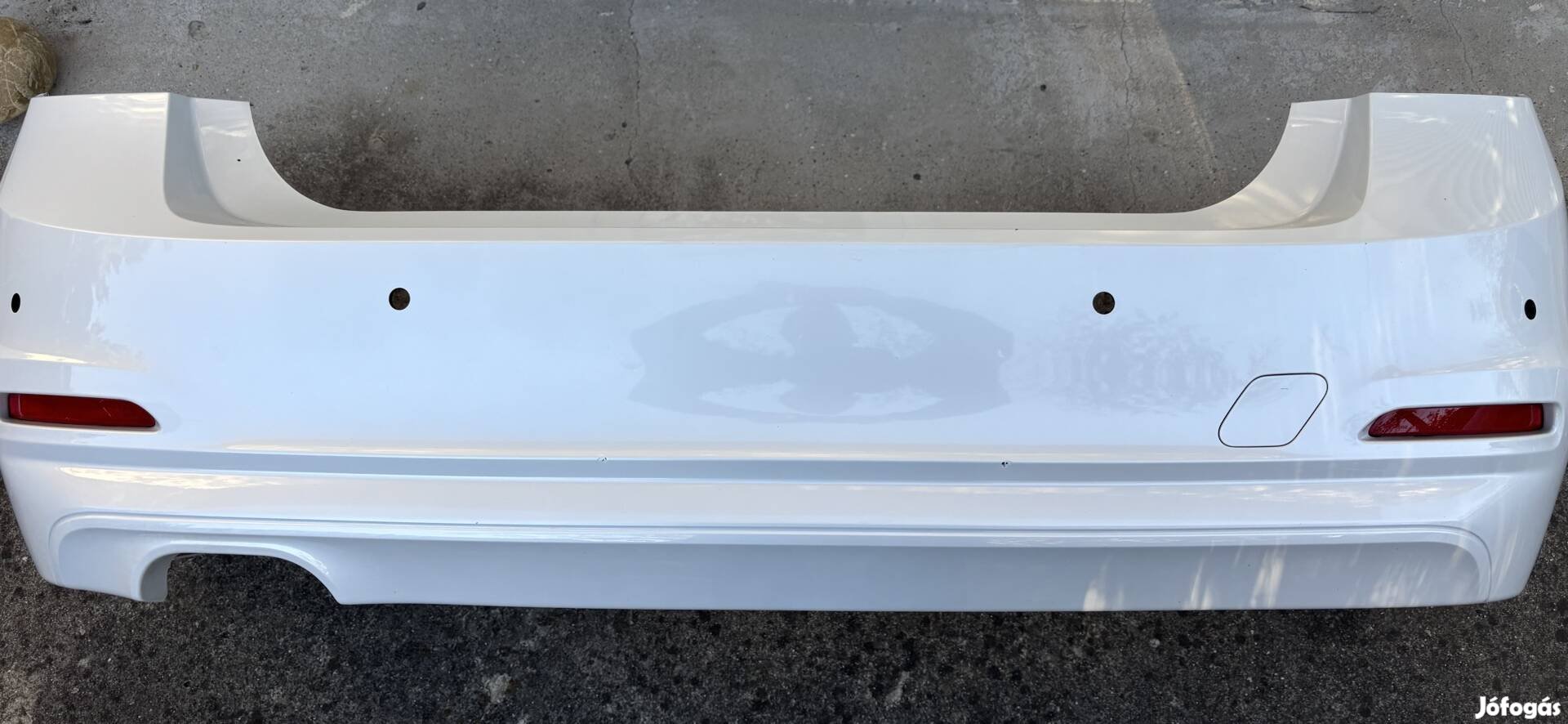 Bmw F30 LCI facelift hátsó lökhárító