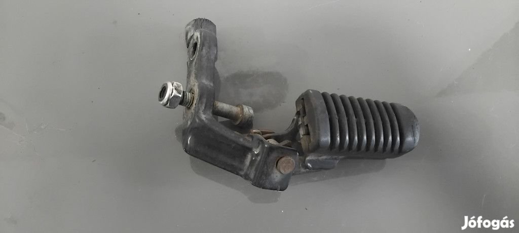Bmw F650 Jobb oldali lábtartó