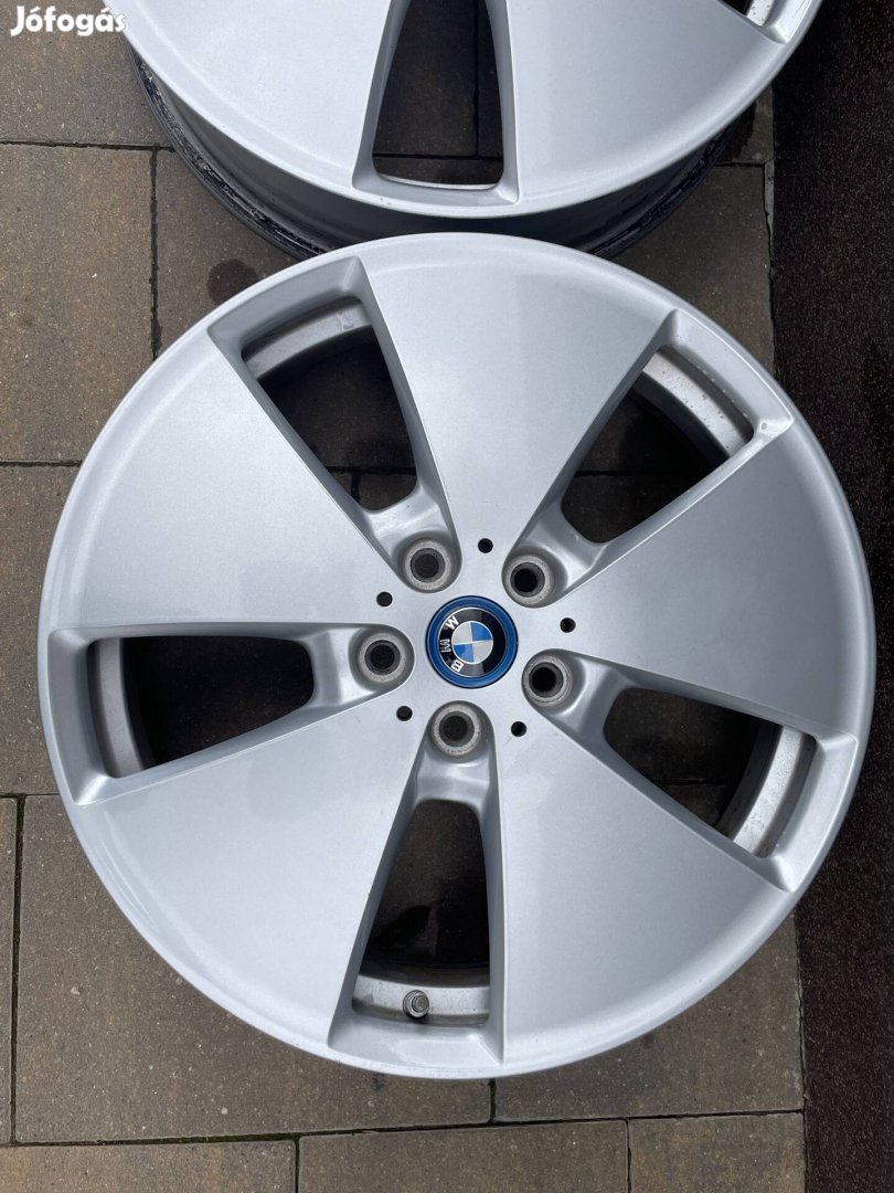 Bmw I3 19-es pizza felni