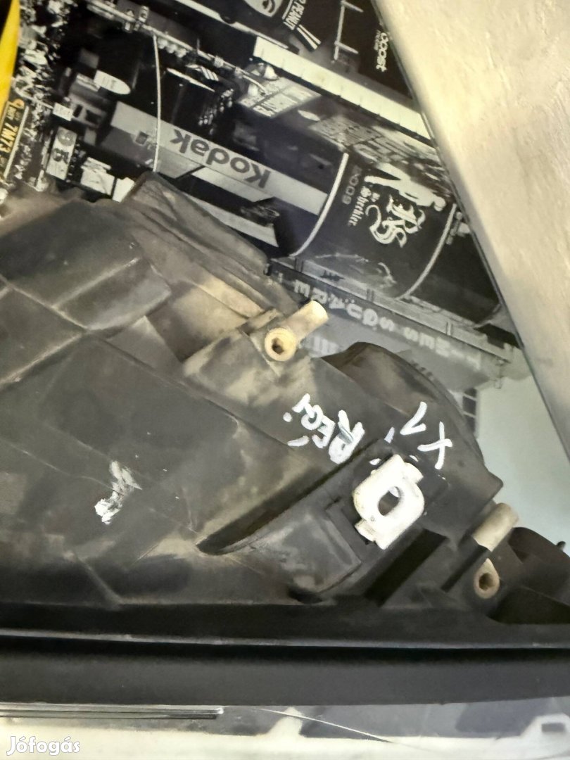 Bmw X1 E84 bal első halogén fényszóró