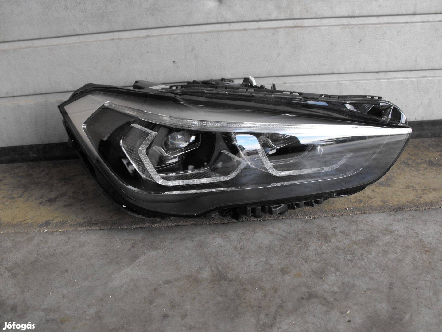 Bmw X1 F48 LCI Adaptív jobb led lámpa fényszóró 90178487ZM02 képek