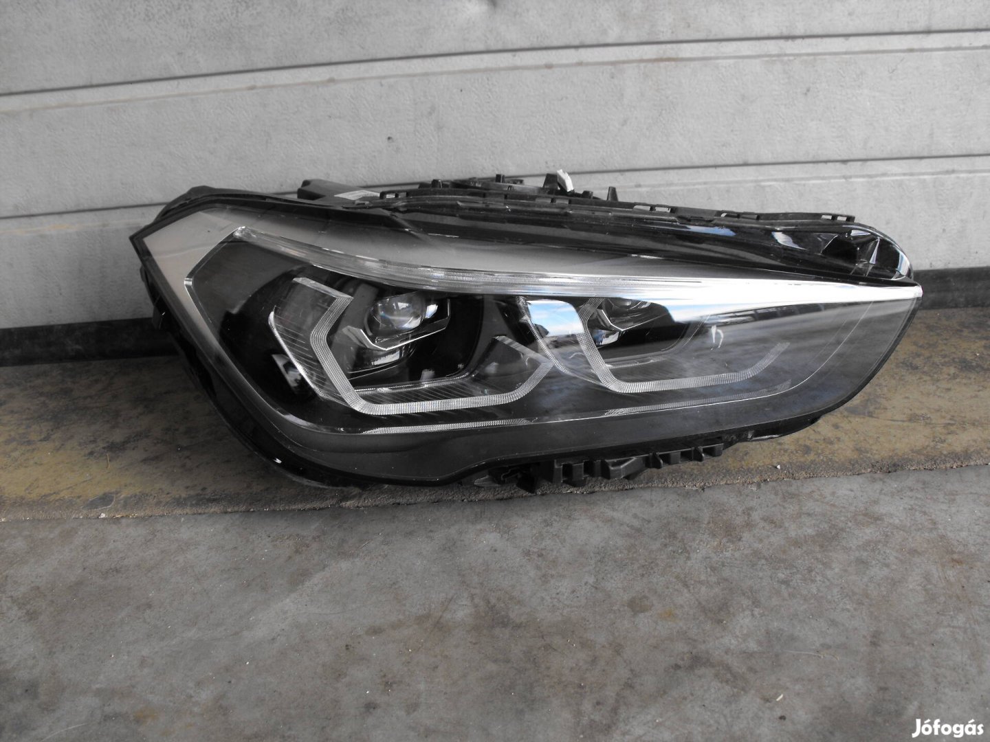 Bmw X1 F48 LCI Adaptív jobb led lámpa fényszóró 90178487ZM02 képek