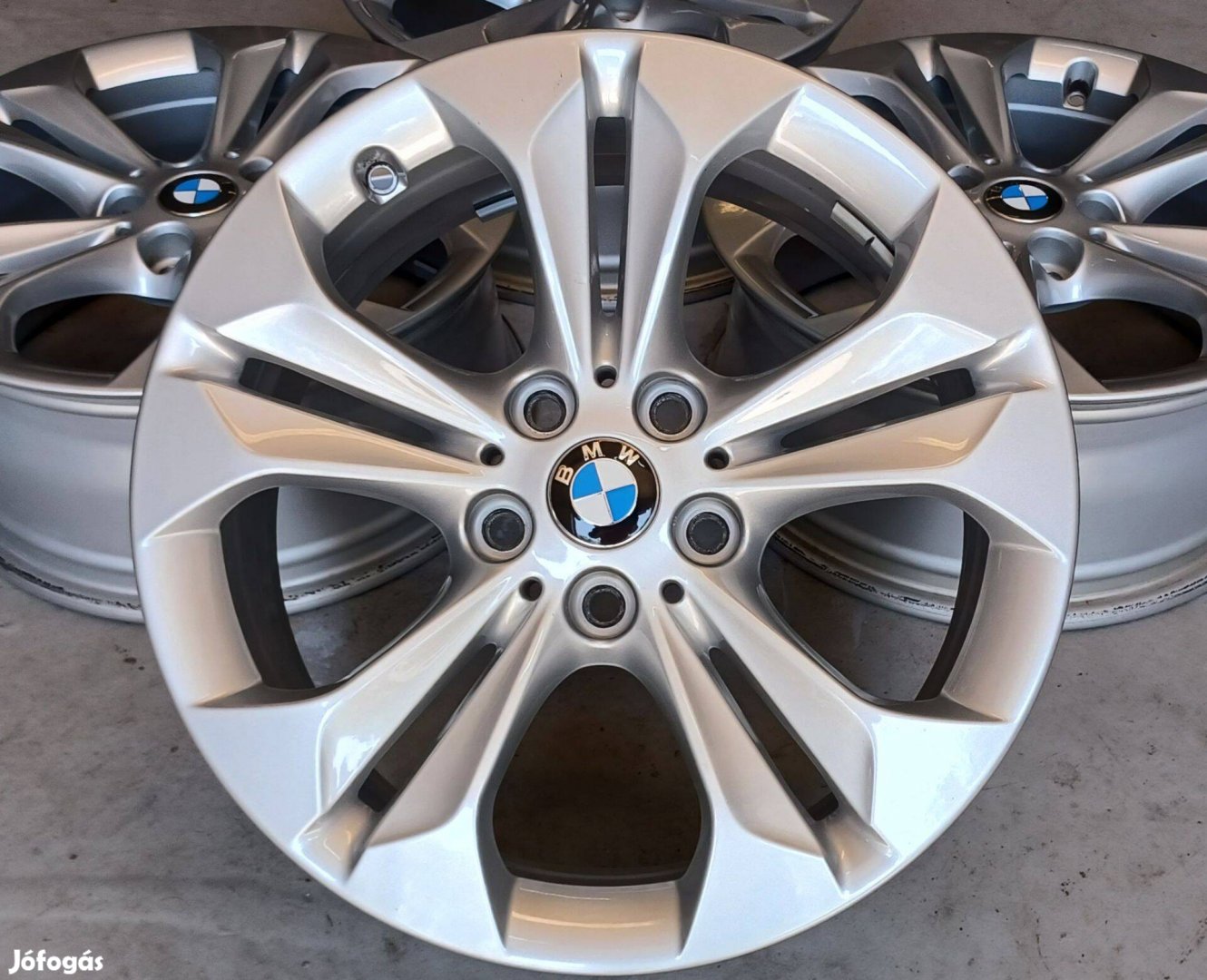 Bmw X1-X2 F39 F48 alufelnik 5x112 7,5x17 Is52 4db