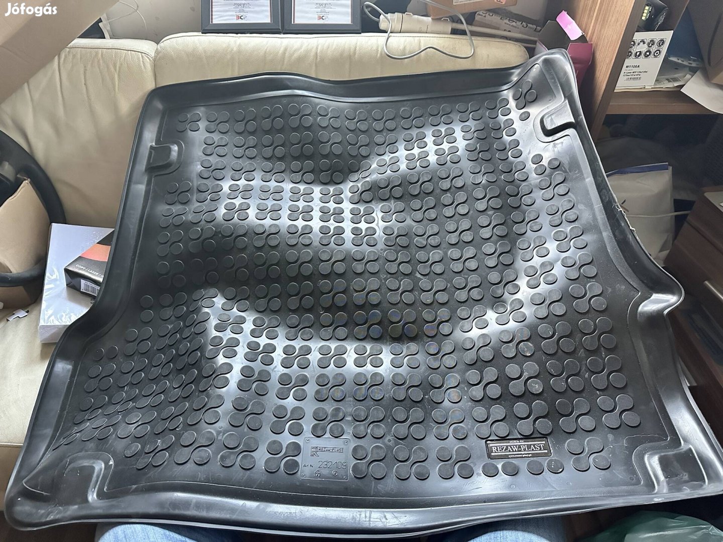 Bmw X3 2004- csomagtértálca