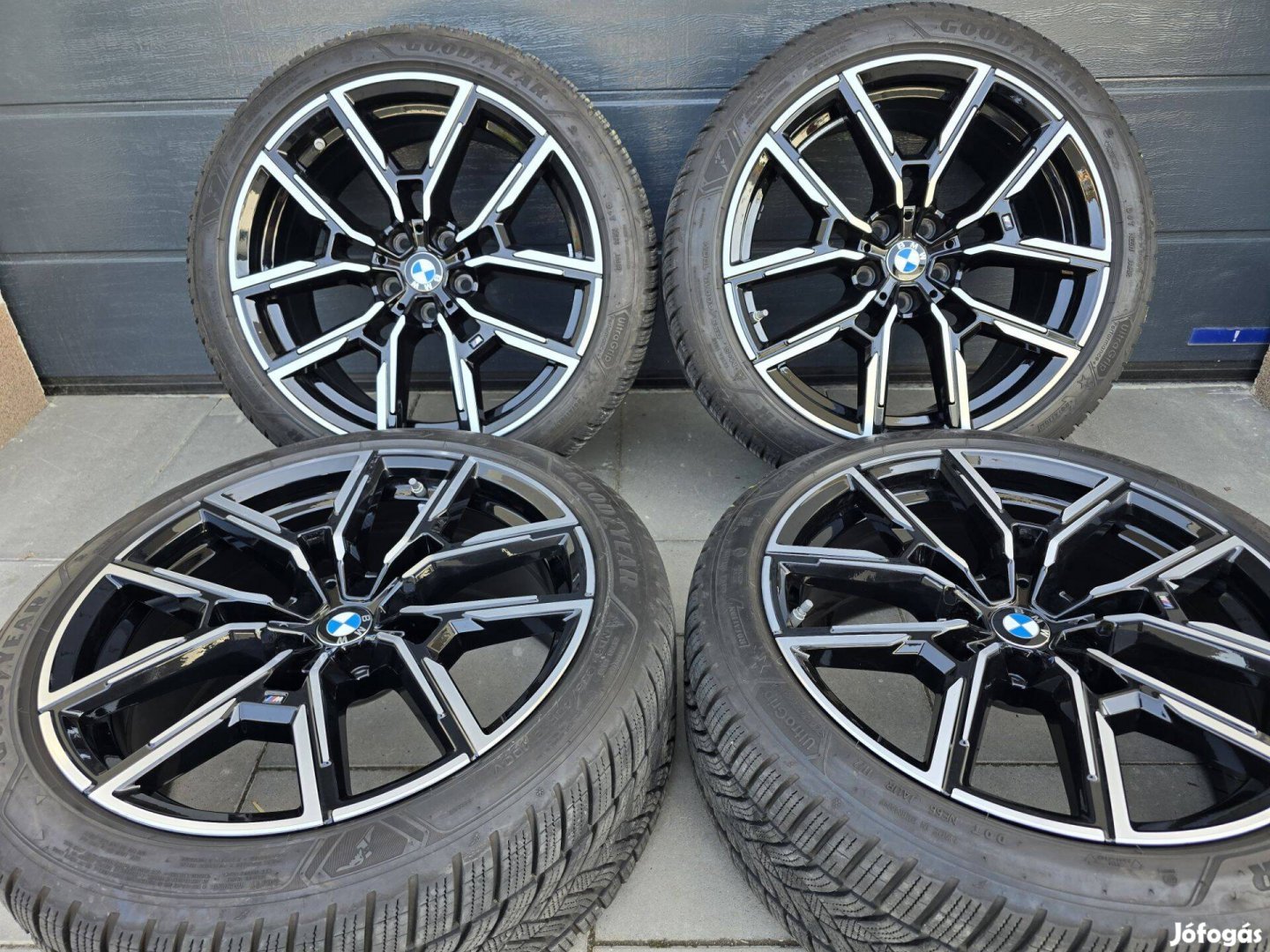 Bmw alufelni 19 felni 5x112 g26 i4 goodyear téli gumi